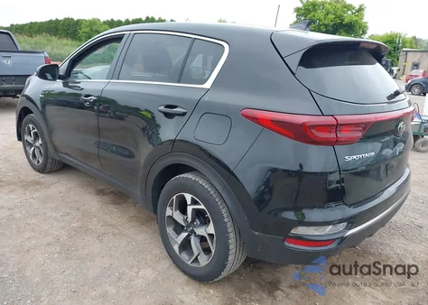 2020 Kia Sportage Lx z USA, uszkodzony, nr VIN KNDPMCAC1L7643773